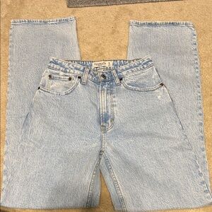 Abercrombie & Fitch Women's Light Blue Straight Leg Jeans